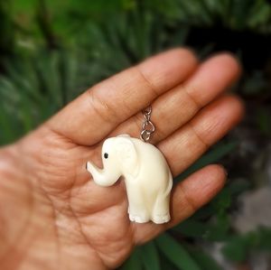 Handmade Elephant keychain Tagua